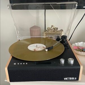Victrola Black and Tan Record Player